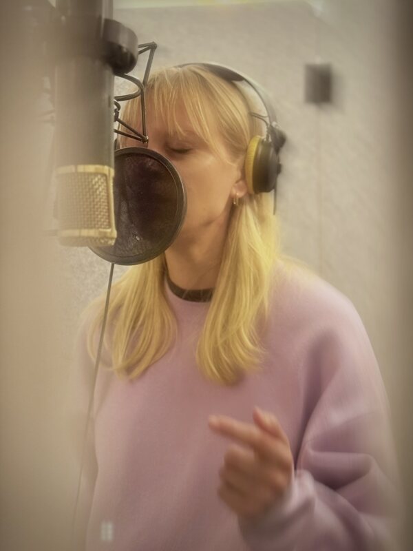 Sandy, lead vocal take